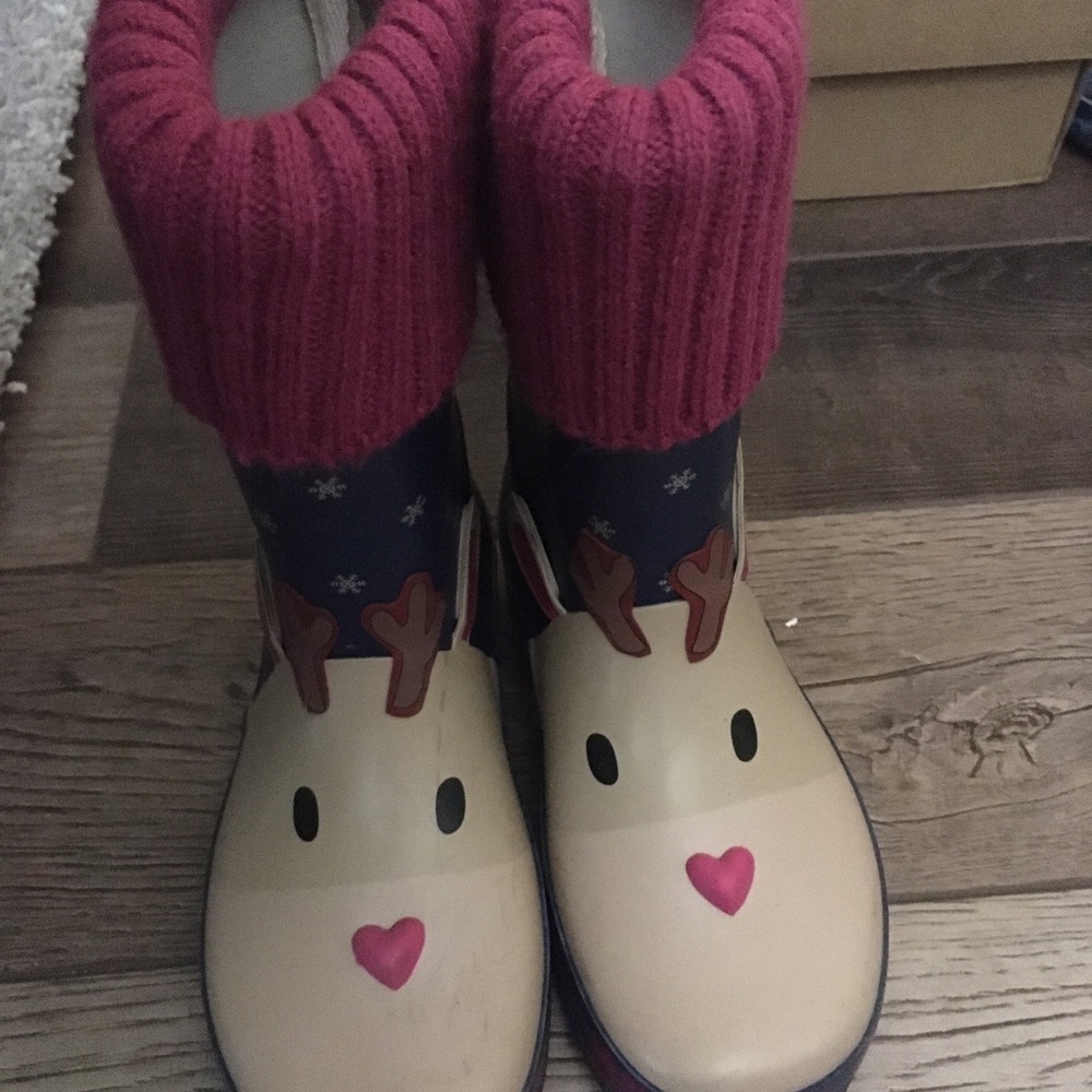 Little girls rain boots size 11